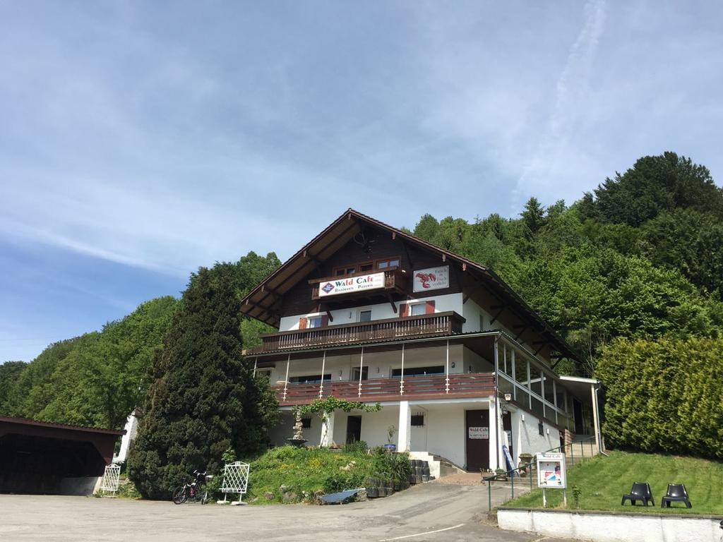 Wald Cafe Hotel Simbach am Inn Exterior foto